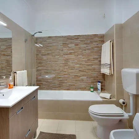 Do Atlantico Apartment *